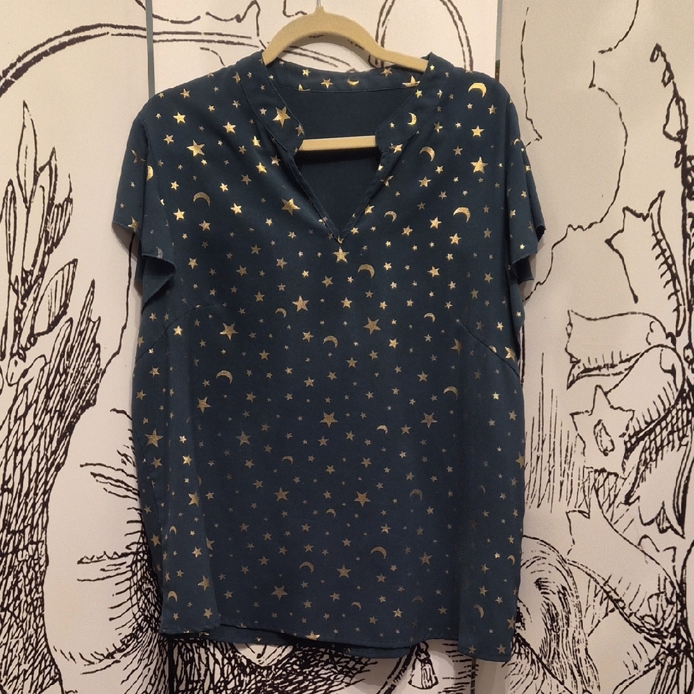 SHEIN Green Celestial Print Blouse